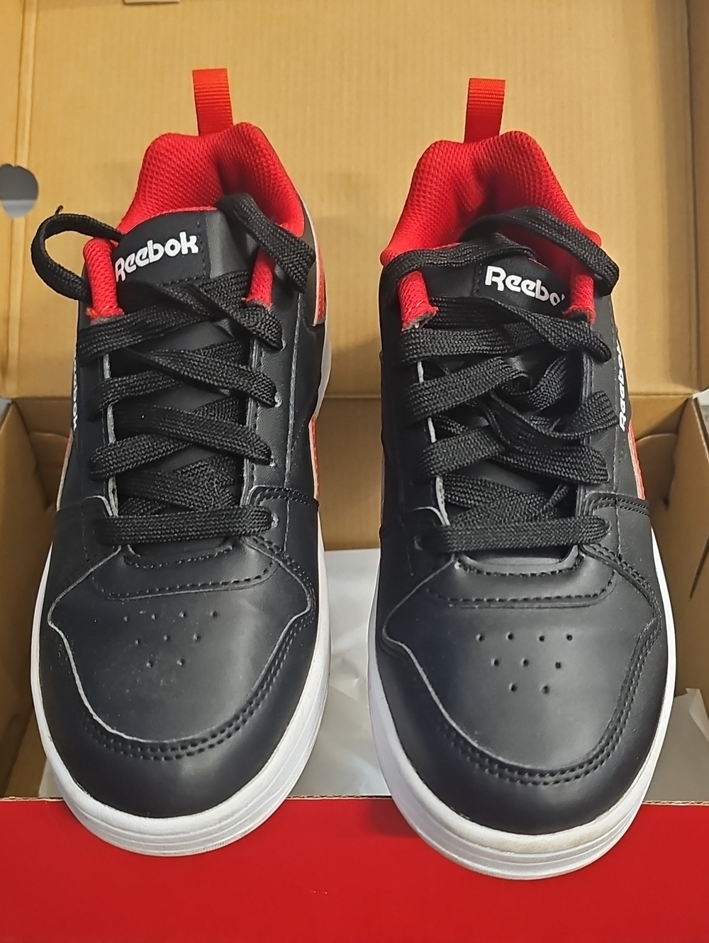 Reebok Kids Black and Red Low-Top Sneakers